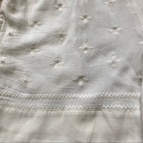 Anthropologie Elevenses Costa Maya Embroidered Shorts - Picture 3 of 12